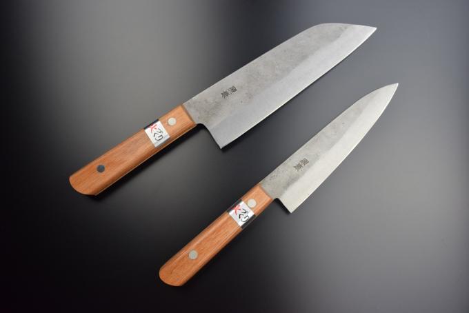 梨地手造り「三徳」セット 三徳包丁180mm+ペティナイフ135mm+キッチン鋏+専用ラッピング